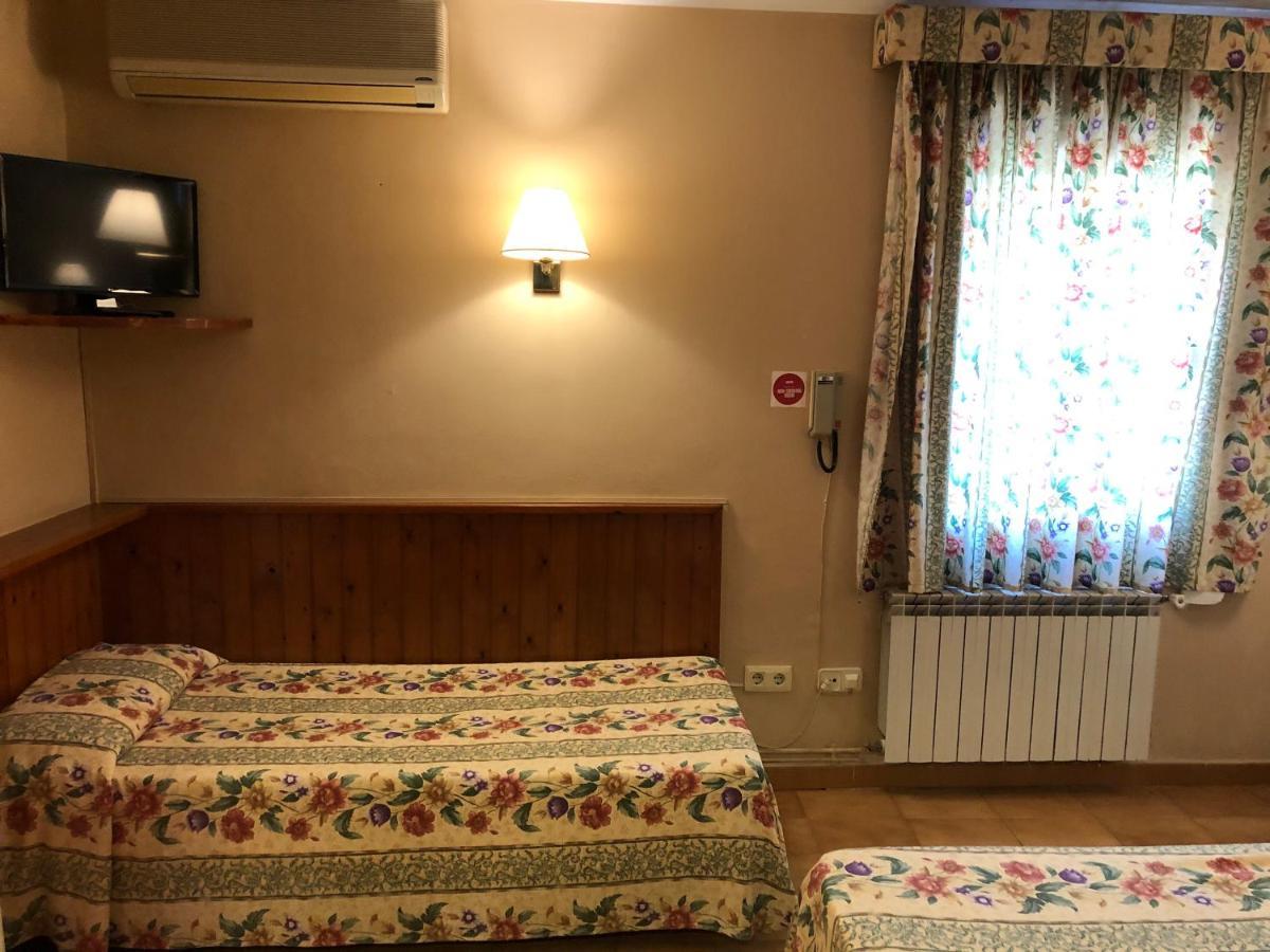 Casa Feliu Otel Santa Susanna Dış mekan fotoğraf